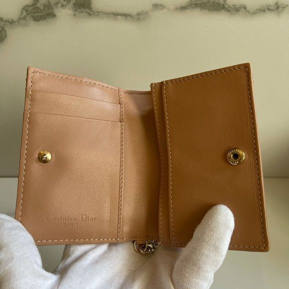 DIOR Lady Dior Flap Card Holder - Picture 2 of 14